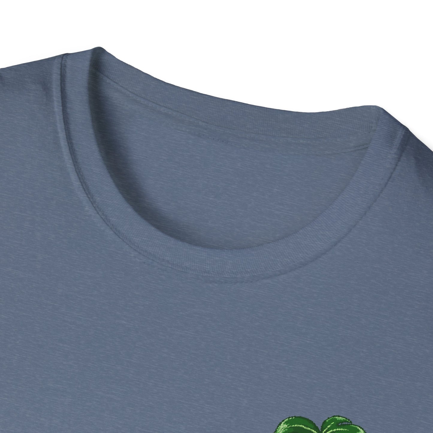 Monstera Aurea - Unisex Soft T-Shirt